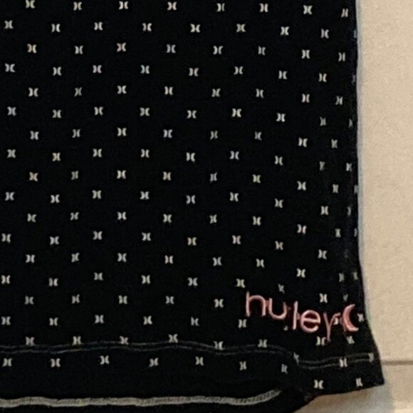 Hurley Monogram Tank - Picture 2 of 4